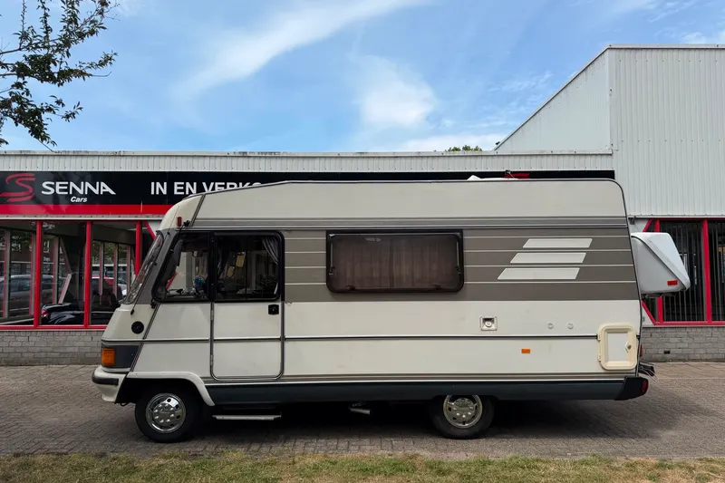 Camper J5 (1989)