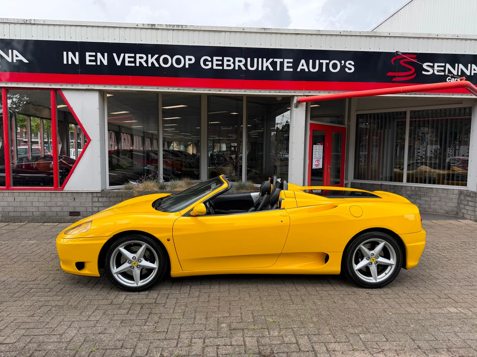 Ferrari 360 (2001) — foto 1