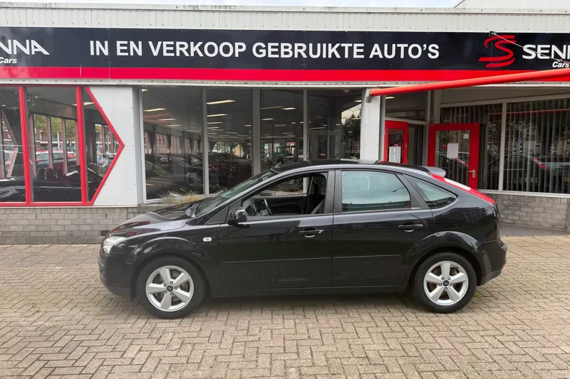 Ford Focus (2005)