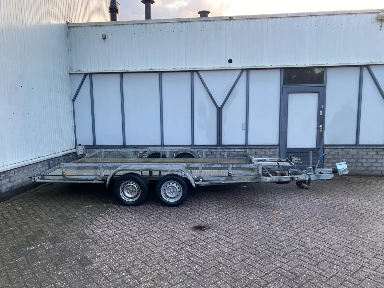 Henra F (1993) — foto 1