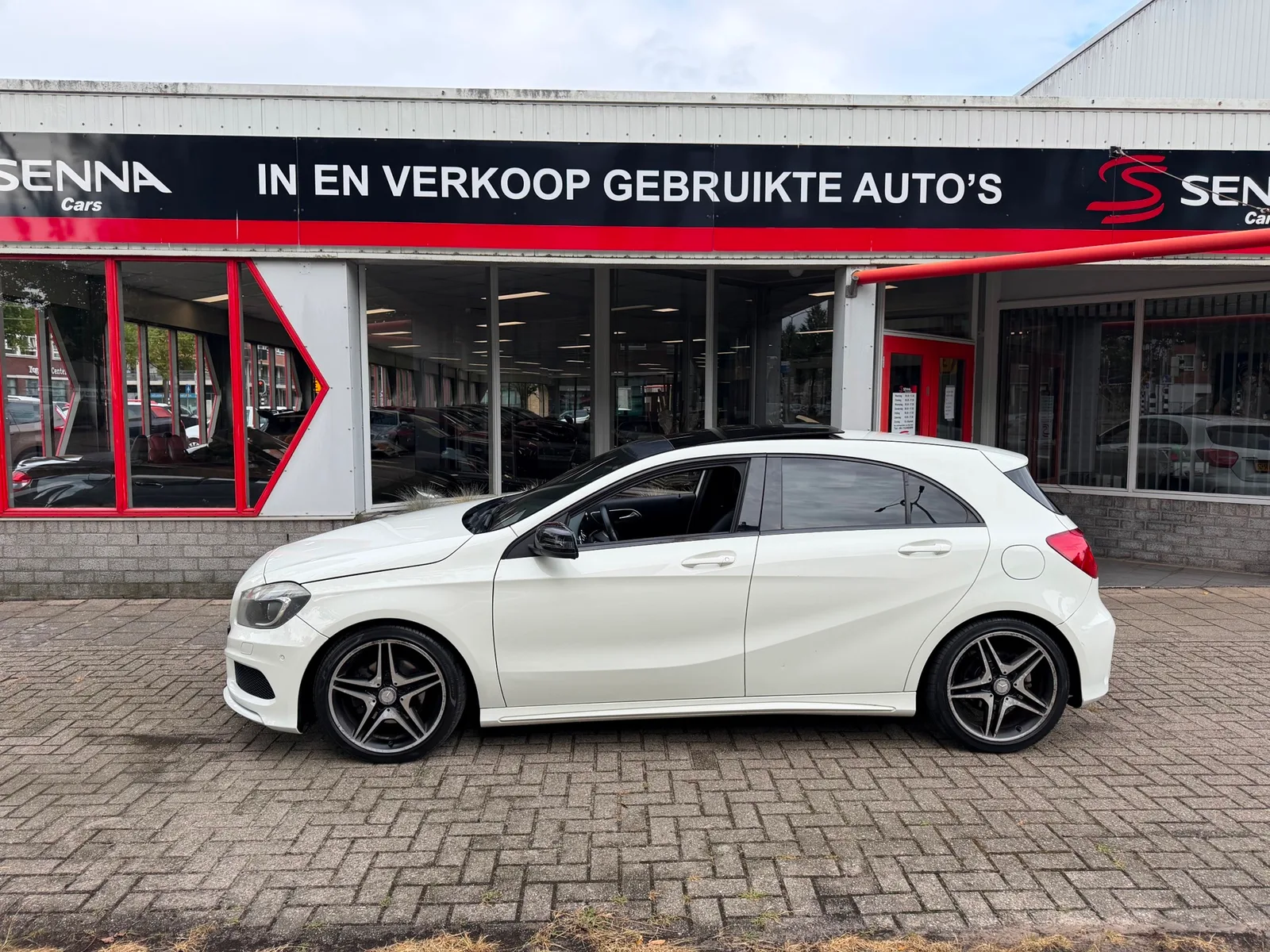 Mercedes-Benz A-Klasse (2012) — foto 1