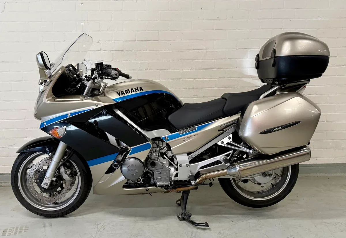 Yamaha FJR1300 (2011) — foto 1