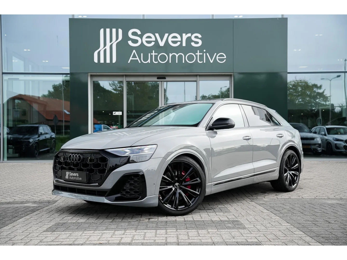 Audi Q8 (2025) — foto 1
