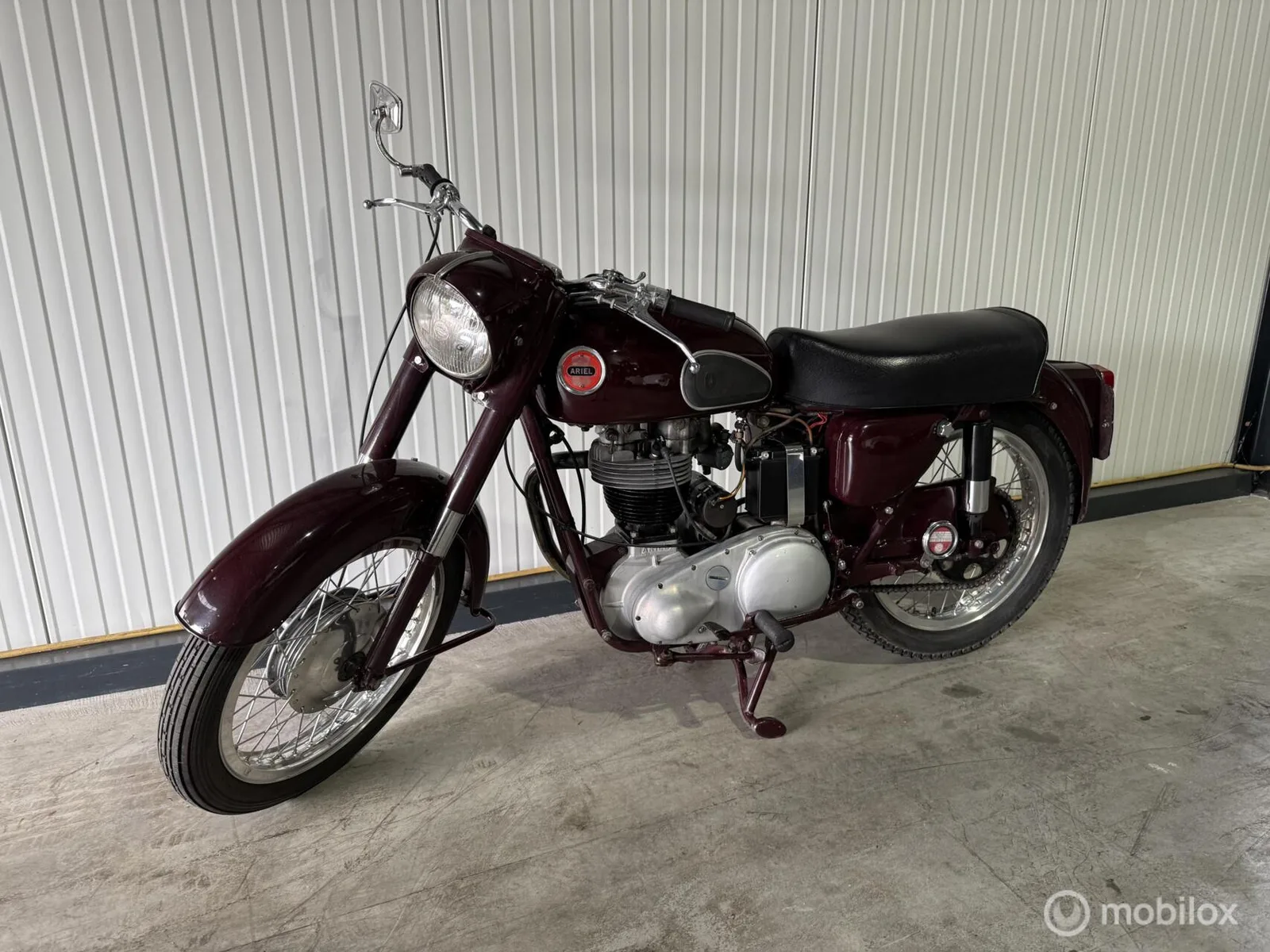 Ariel Red (1957) — foto 1