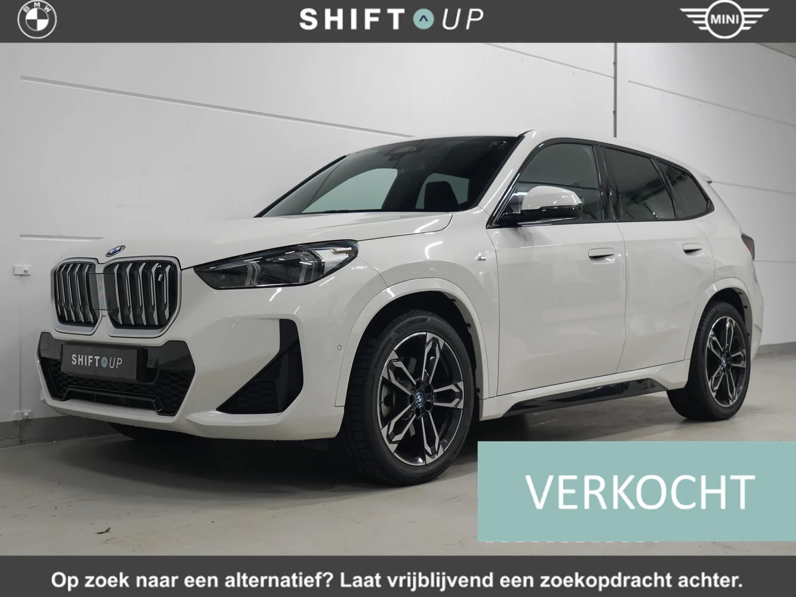 BMW iX1 (2023) — foto 1