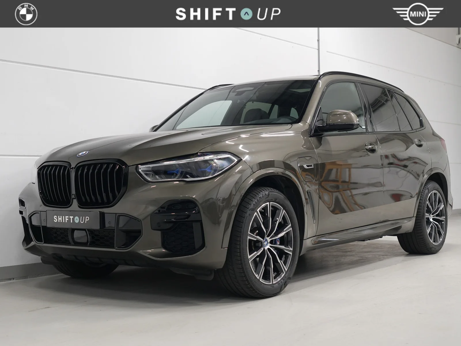 BMW X5 (2022) — foto 1