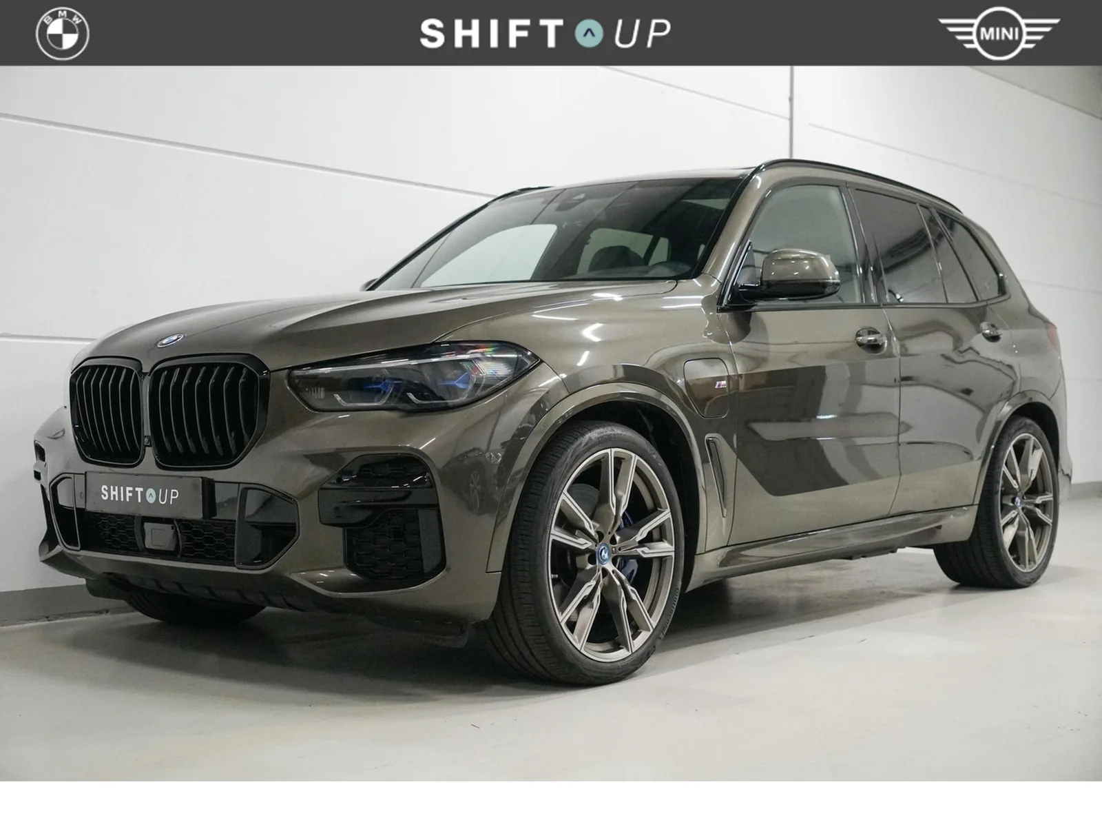 BMW X5 (2023) — foto 1
