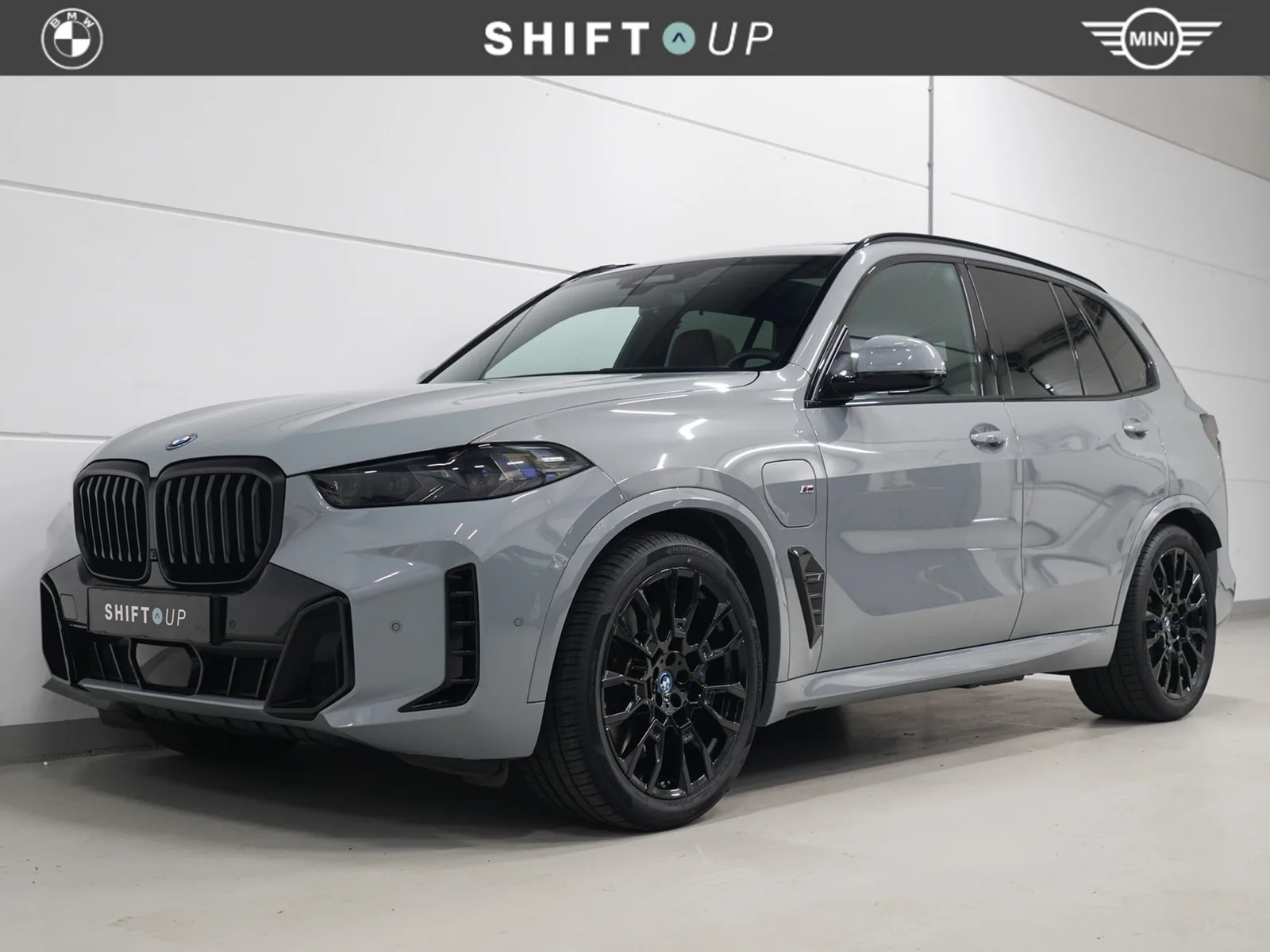 BMW X5 (2023) — foto 1