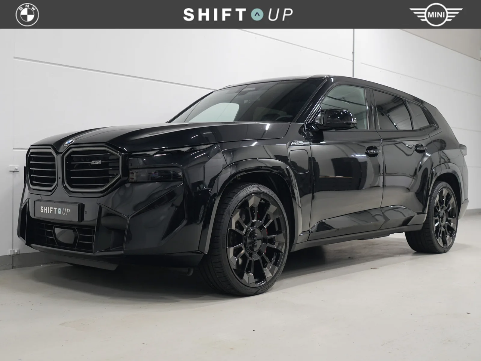 BMW XM (2024) — foto 1