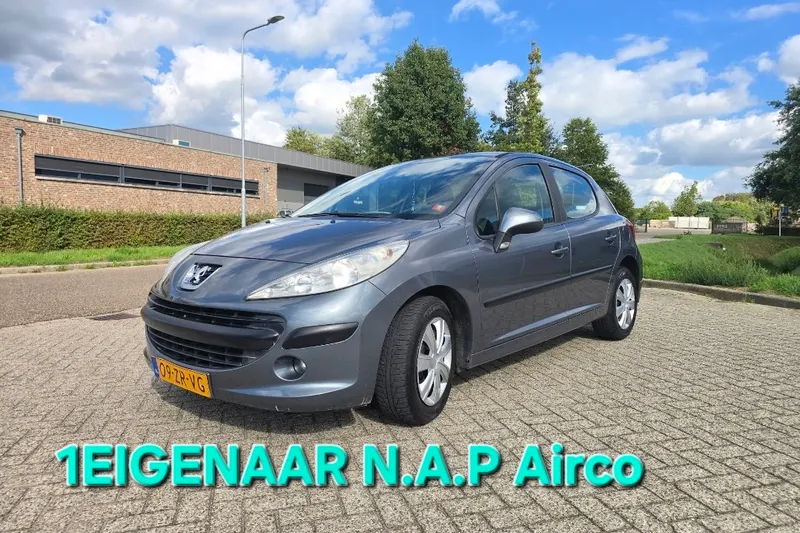 Peugeot 207 (2008)