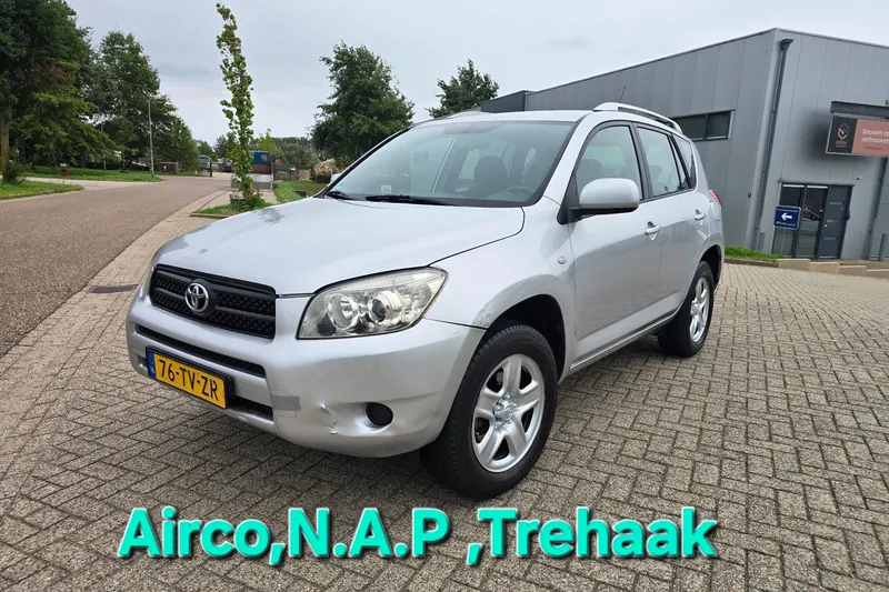 Toyota RAV4 (2007)