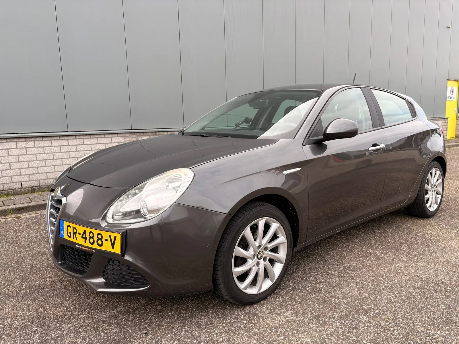 Alfa Romeo Giulietta (2012) — foto 1