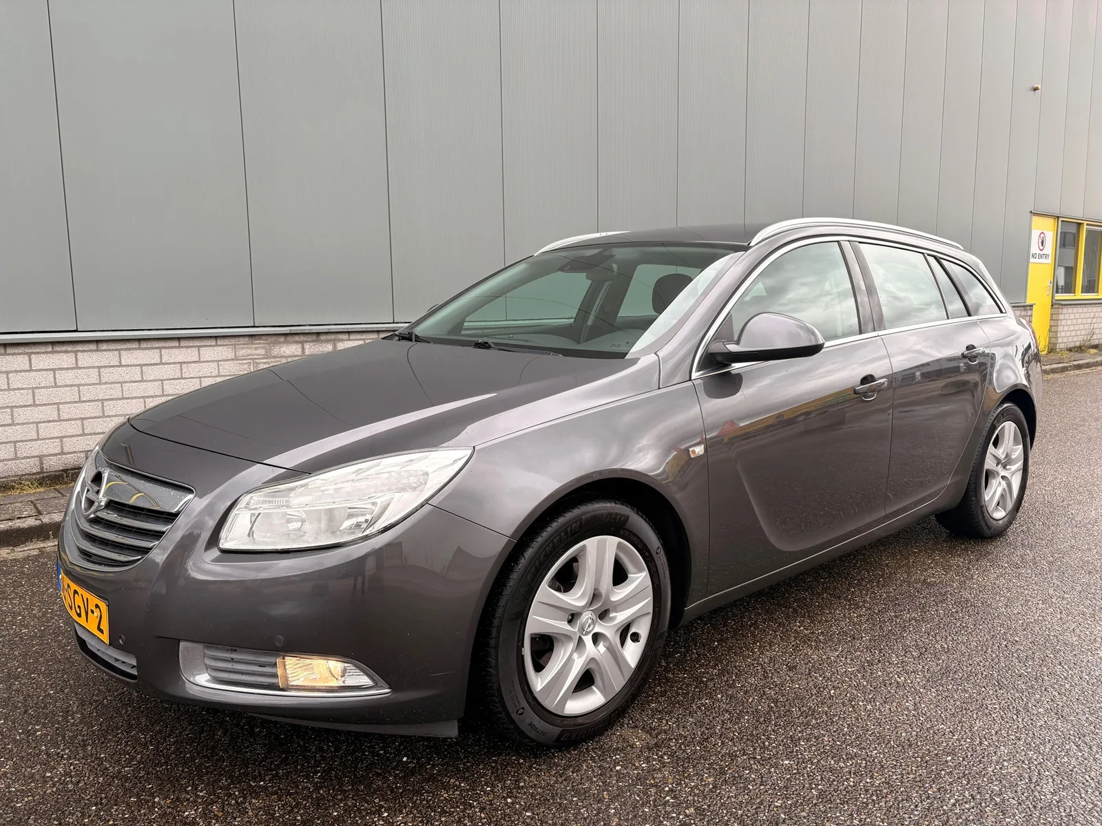 Opel Insignia (2011) — foto 1