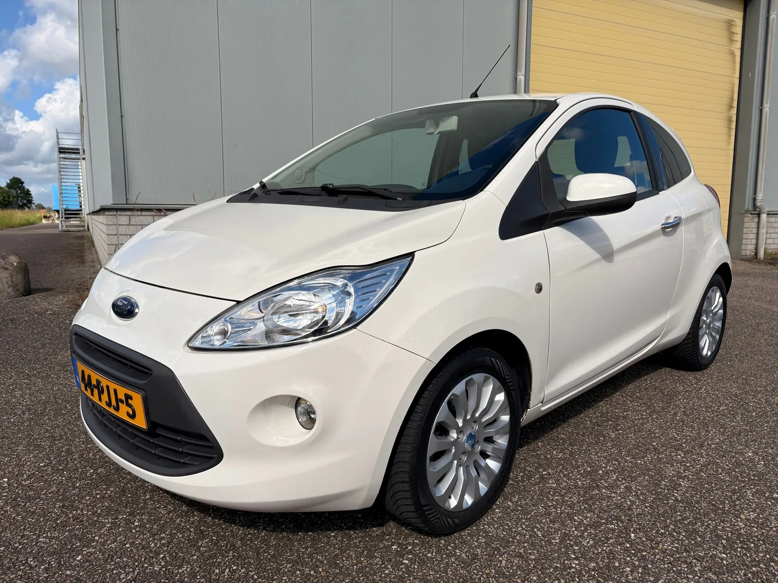 Ford Ka (2011) — foto 1