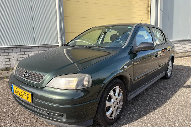 Opel Astra (2003)