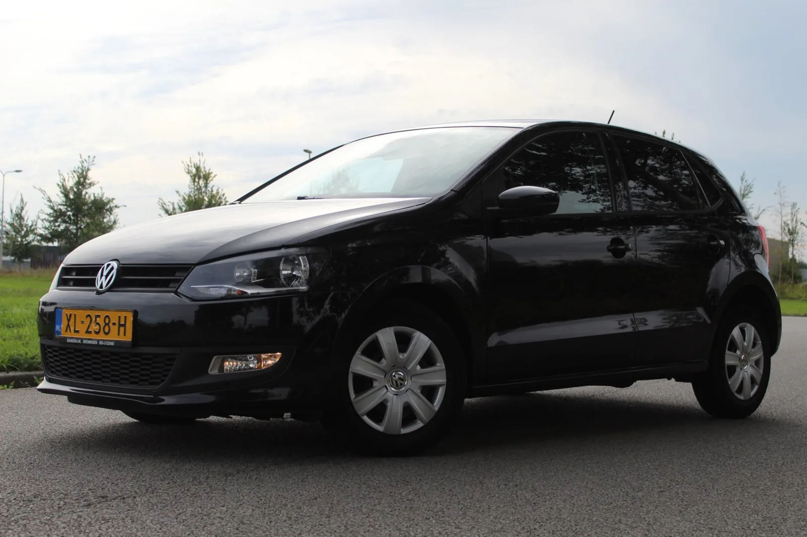 Volkswagen Polo (2014) — foto 1