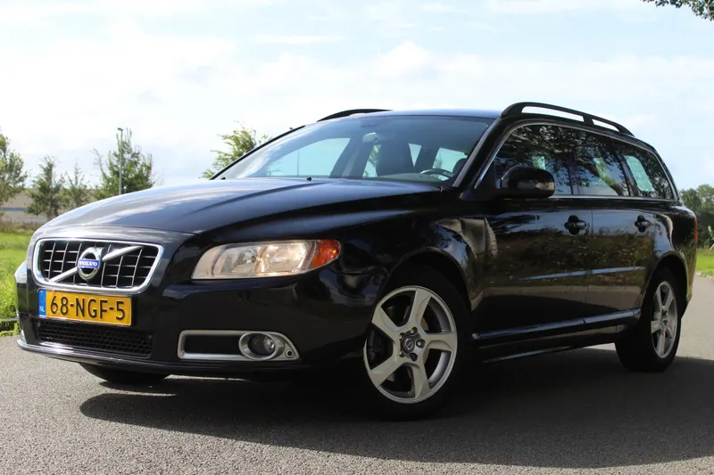 Volvo V70 (2010)