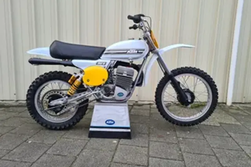 KTM MC400 (1976)