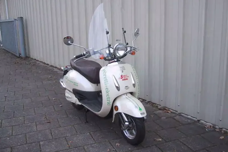 Foto van Ebretti 518 E-scooter