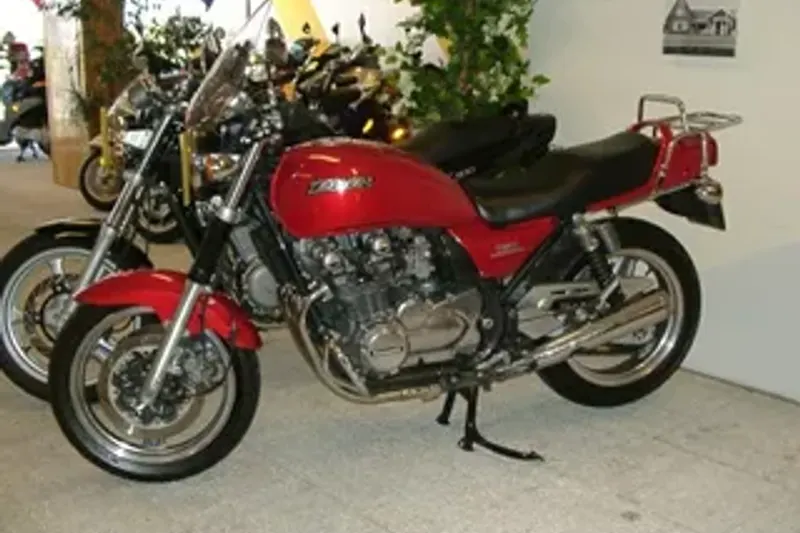 Kawasaki Zephyr 750 (1992)