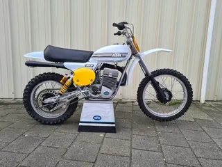 KTM MC400 (1976) — foto 1