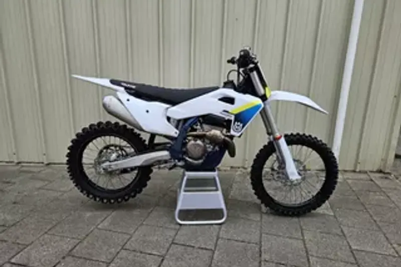 Husqvarna FC 250 (2025)