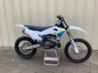 Husqvarna TC300 (2025) — foto 1