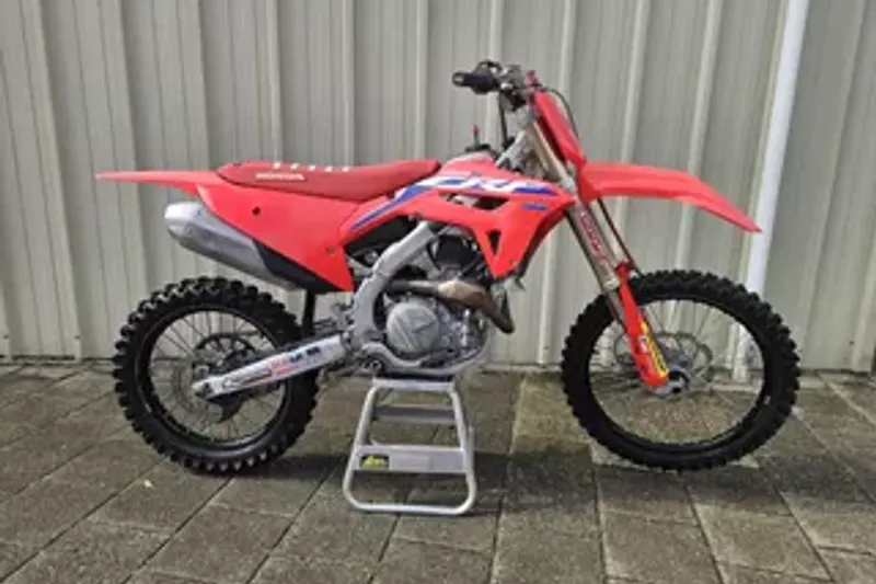 Honda CRF 450 R (2021)