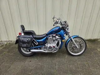 Suzuki Intruder (1997) — foto 1