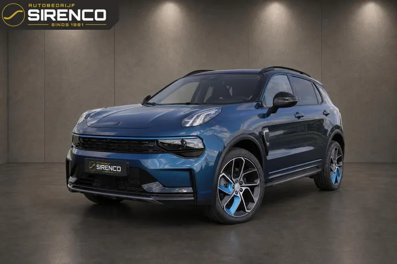 Lynk & Co 01 (2023)