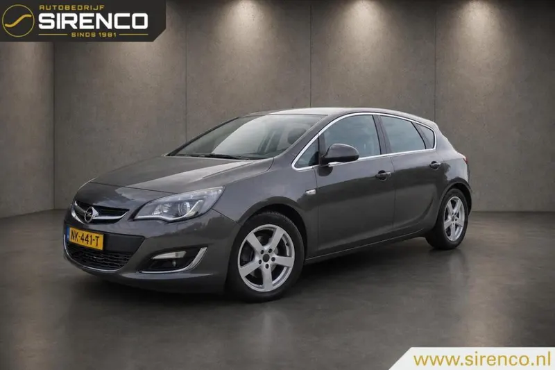 Opel Astra (2013)