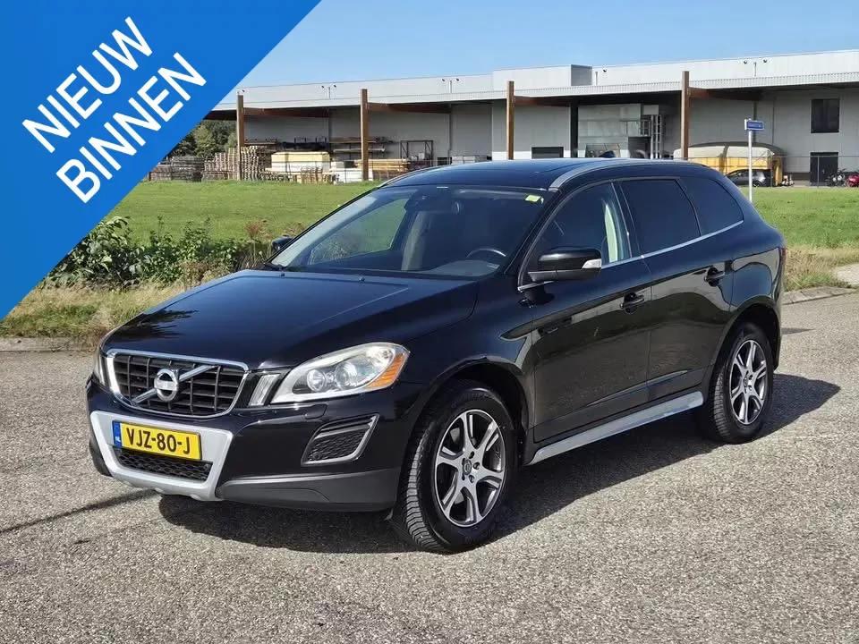Volvo XC60 (2013) — foto 1