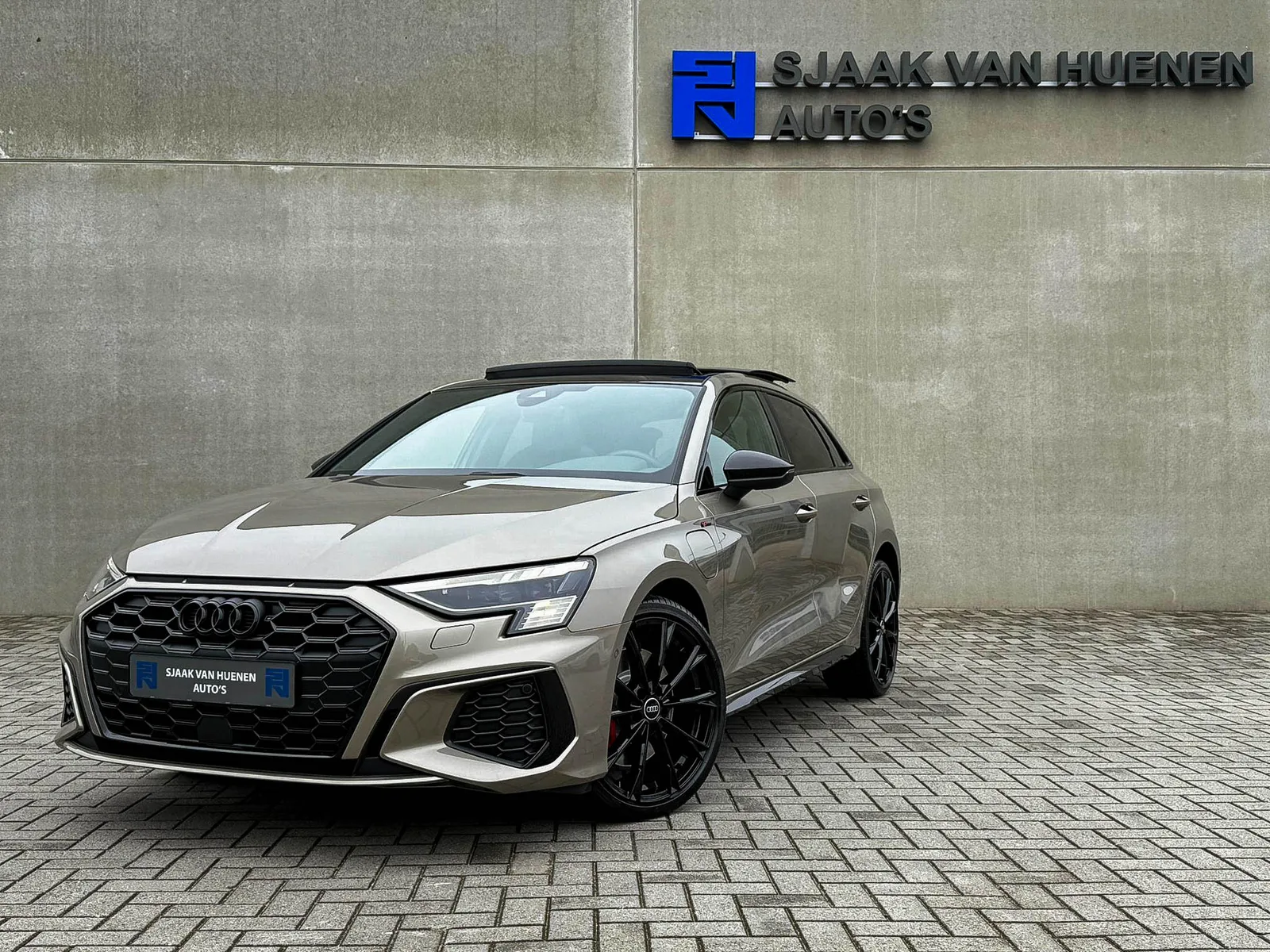 Audi A3 (2022) — foto 1