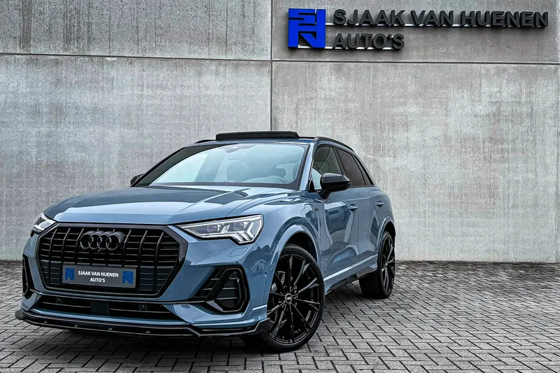 Audi Q3 (2022)