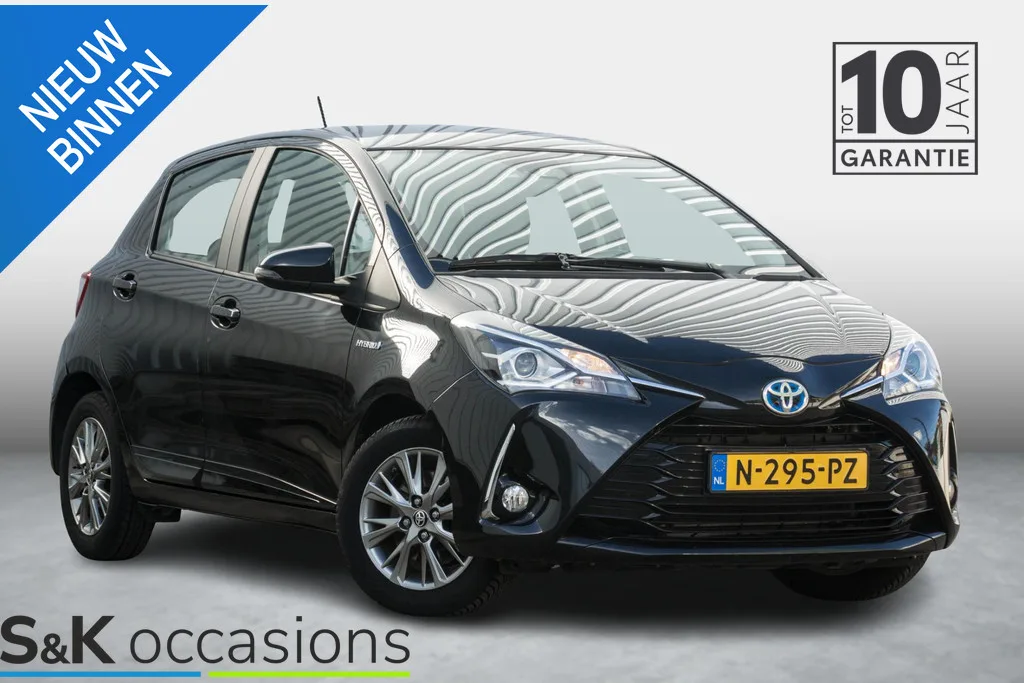 Toyota Yaris (2017) — foto 1