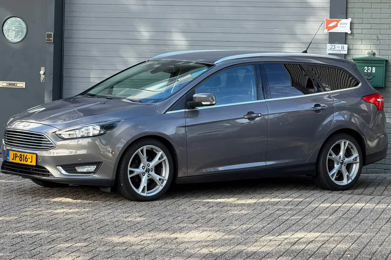 Ford Focus (2016)