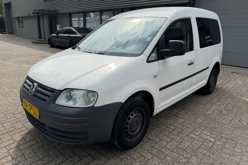 Volkswagen Caddy (2006)