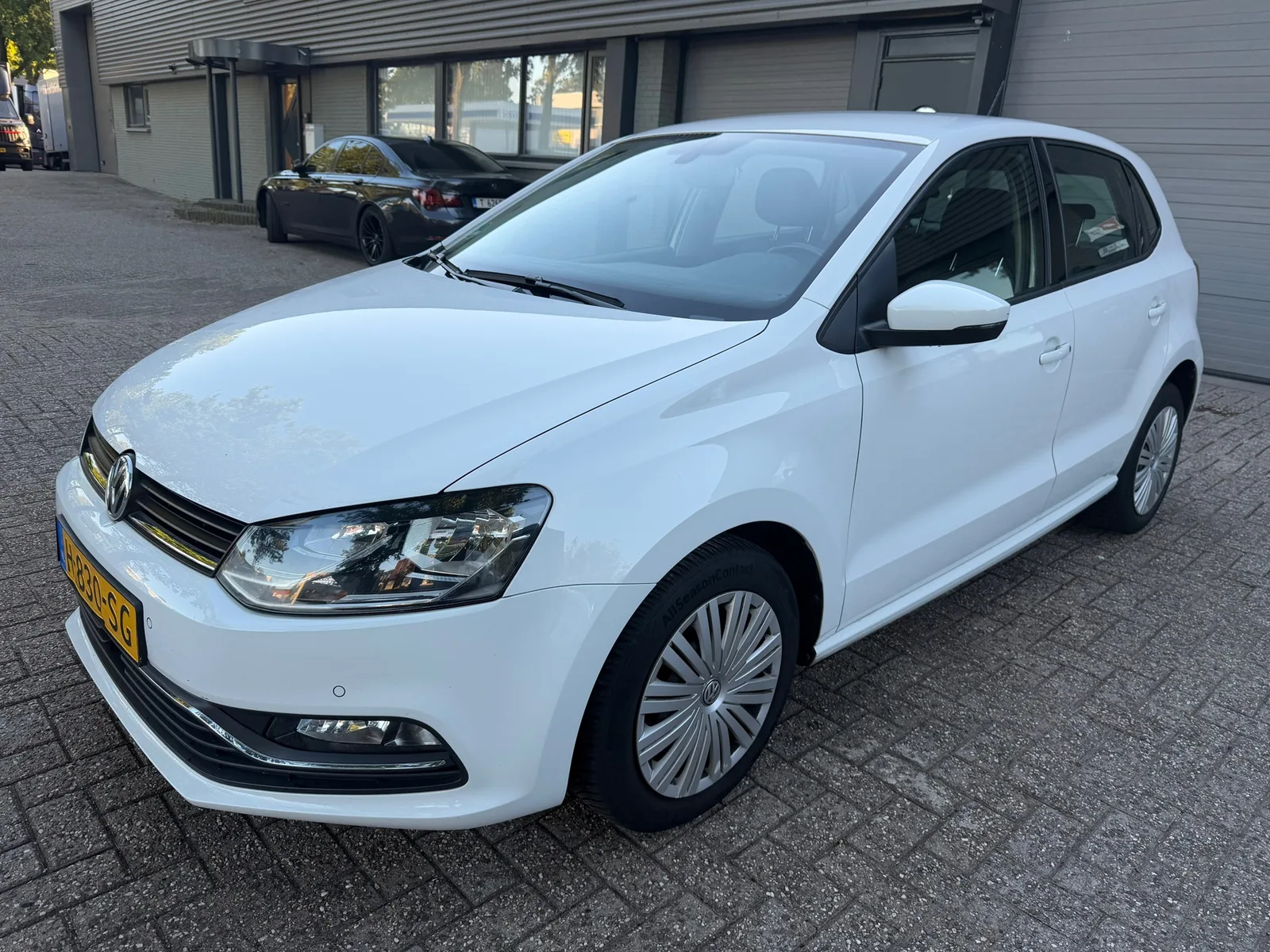 Volkswagen Polo (2016) — foto 1