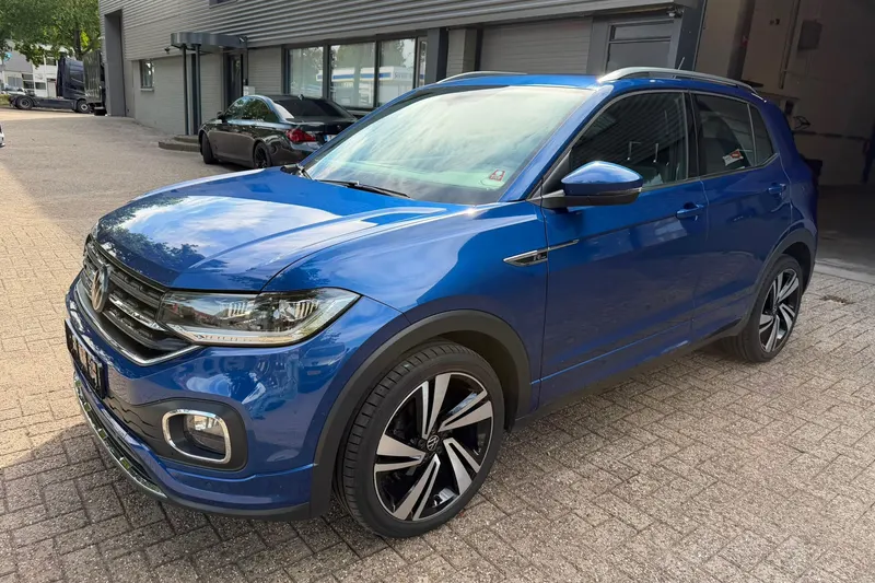 Volkswagen T-Cross (2023)