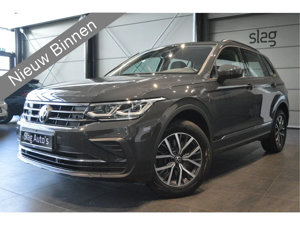 Volkswagen Tiguan (2021) — foto 1