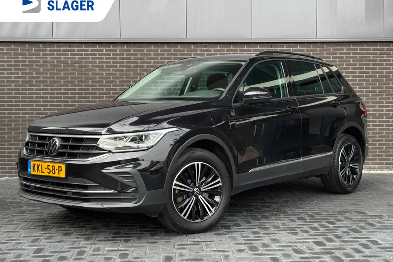 Volkswagen Tiguan (2022)