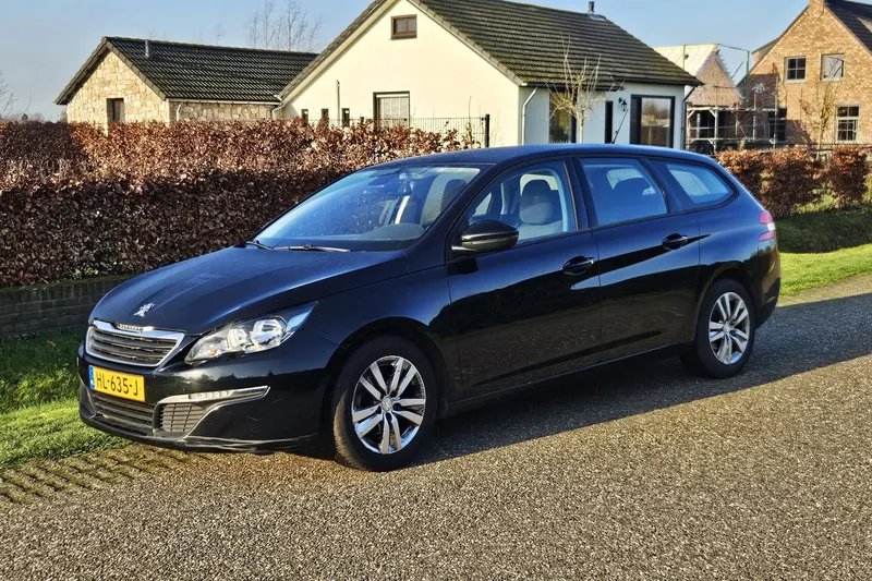 Peugeot 308 (2015)