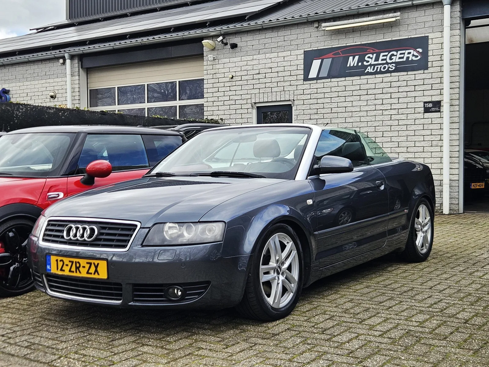 Audi A4 (2002) — foto 1