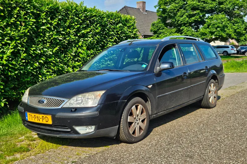 Ford Mondeo (2004)