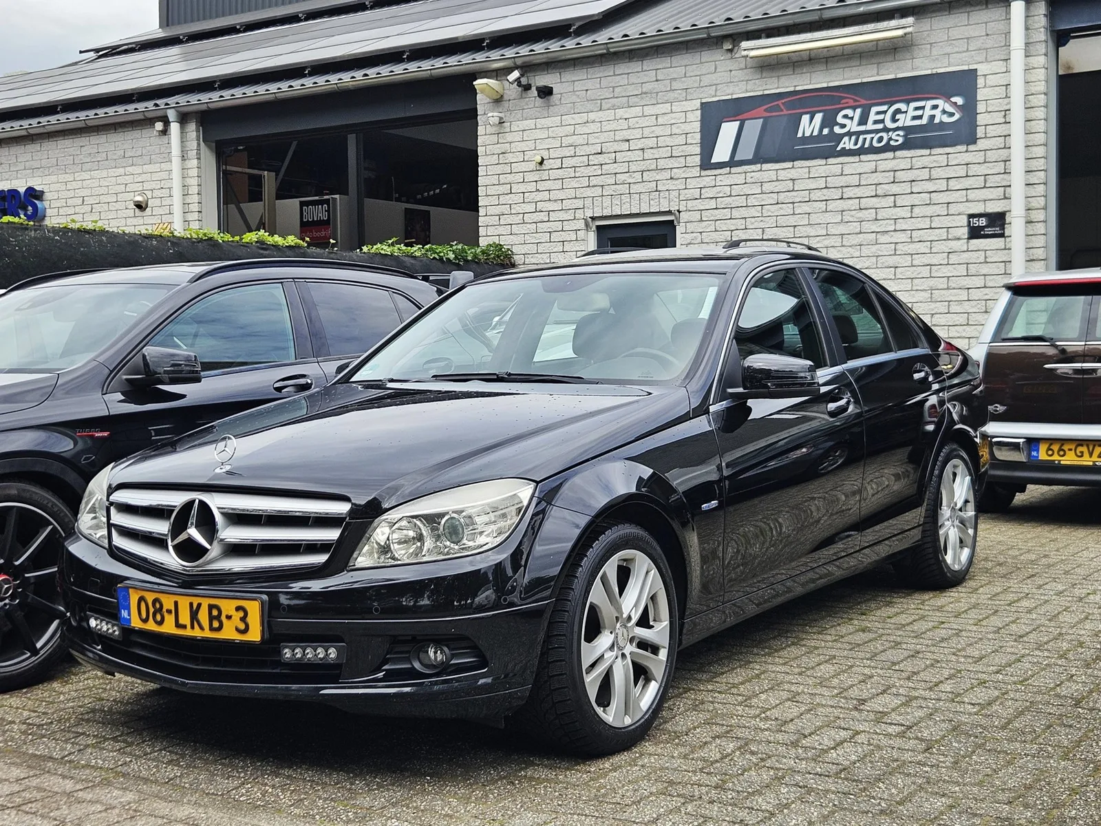 Mercedes-Benz C-Klasse (2009) — foto 1