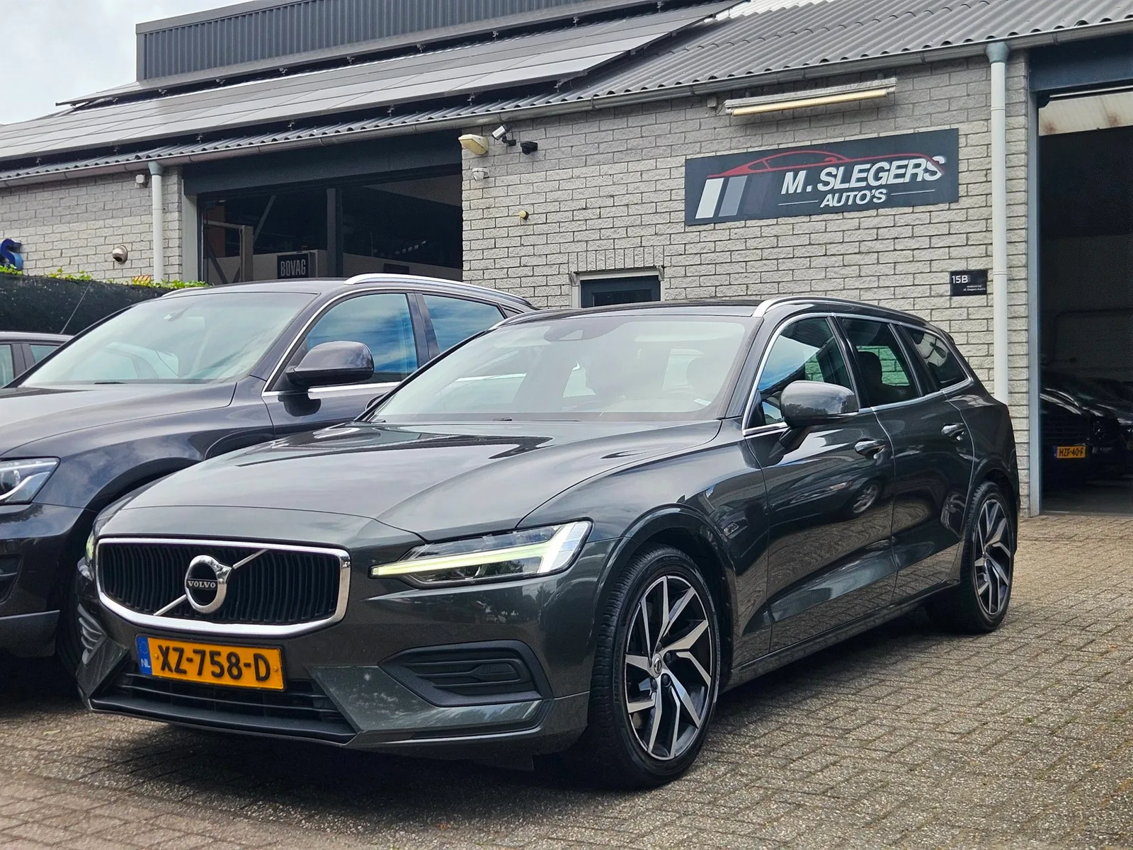 Volvo V60 (2019) — foto 1