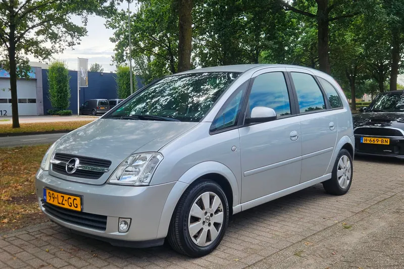Opel Meriva (2003)