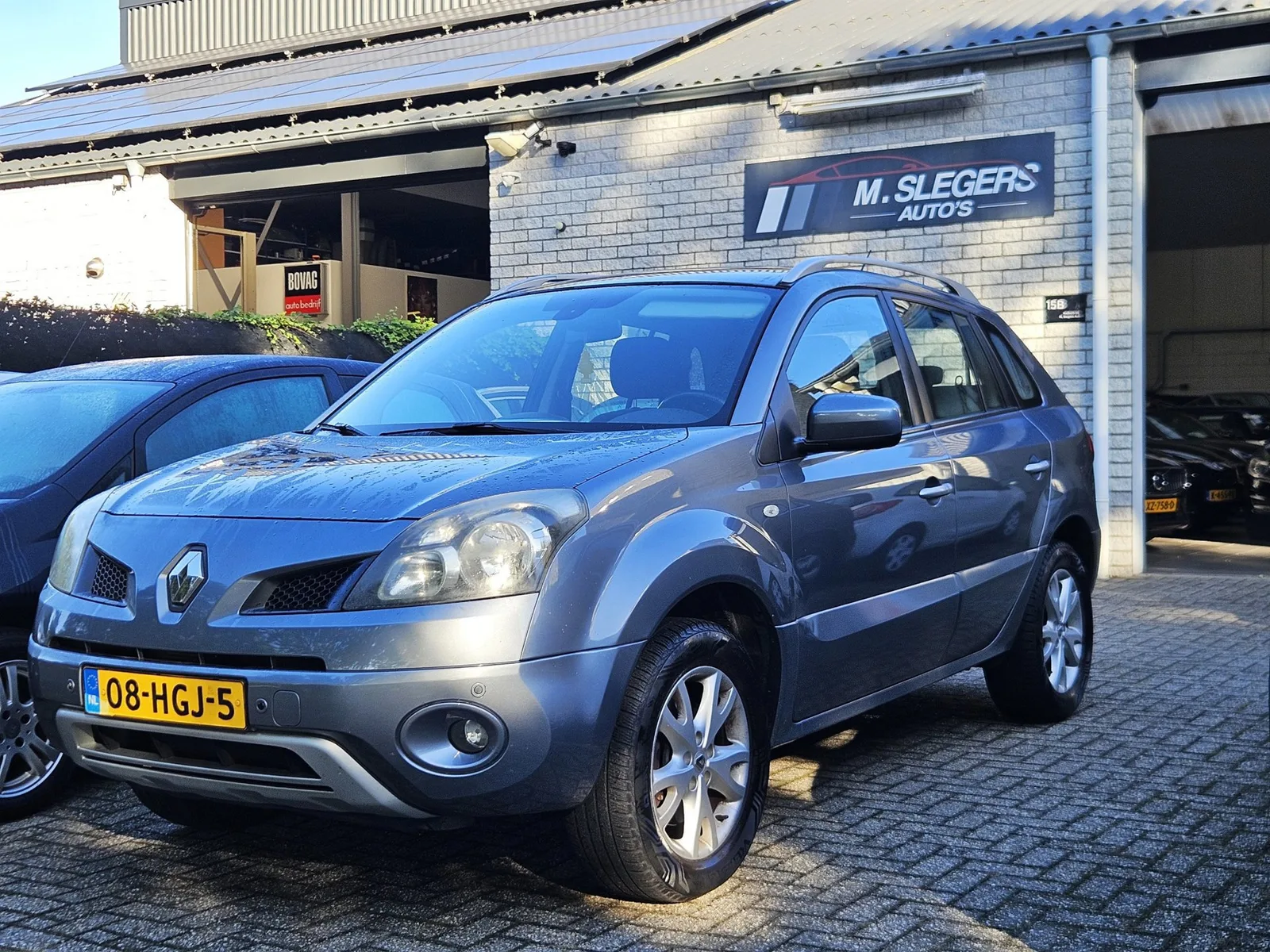Renault Koleos (2008) — foto 1