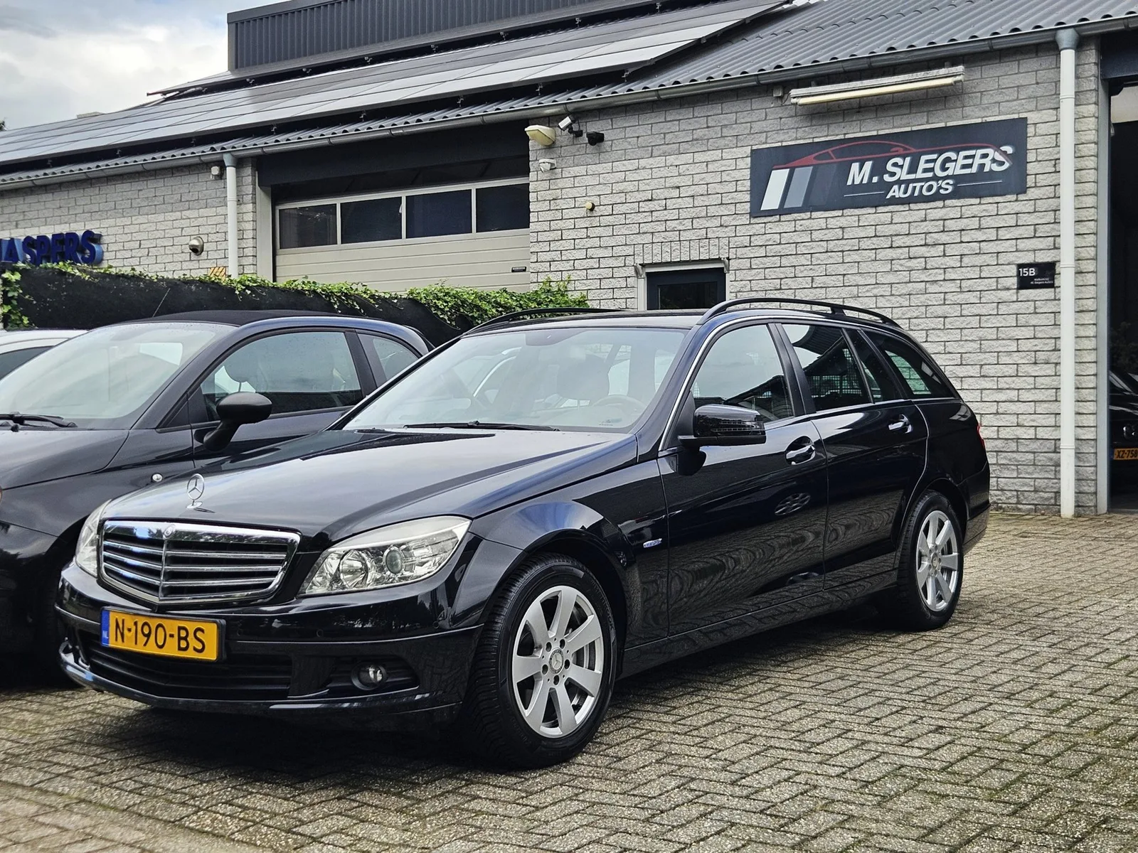 Mercedes-Benz C-Klasse (2010) — foto 1