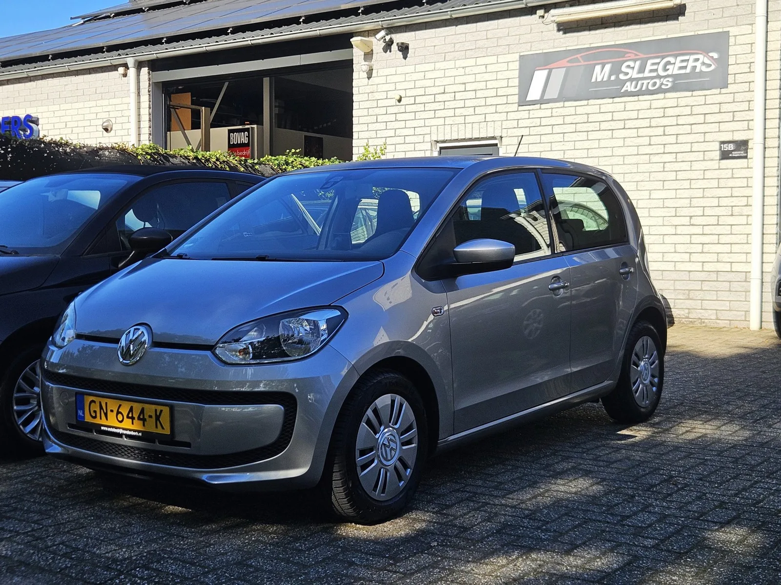 Volkswagen Up! (2015) — foto 1